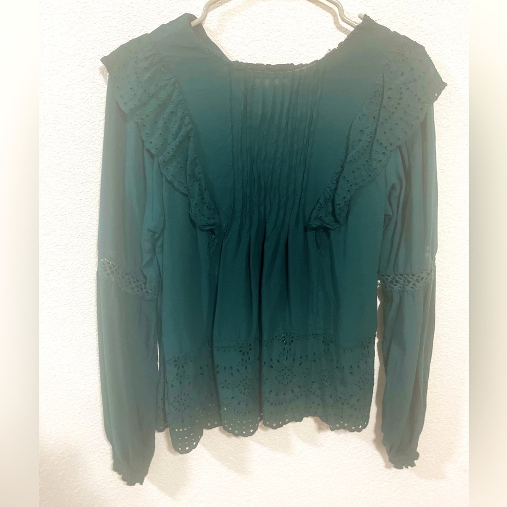 Knox Rose green long sleeve ruffle eyelet lace romantic cute date night blouse